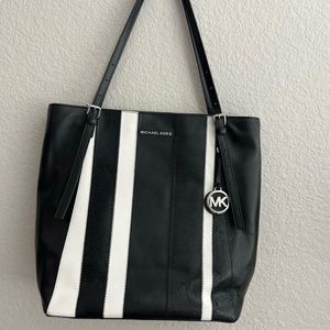 Michael Kors Megan Large Leather Striped Tote